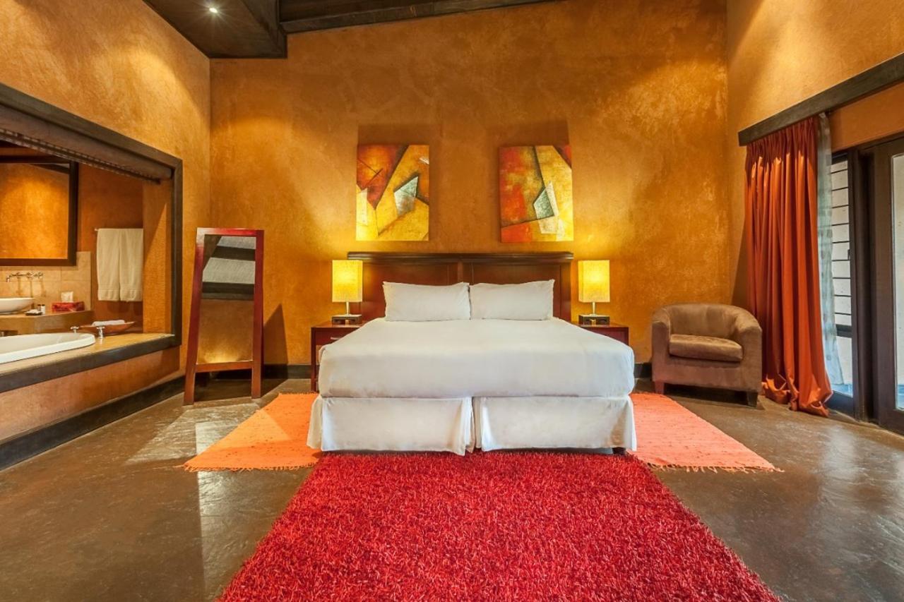 Hotel Riverstone 3*